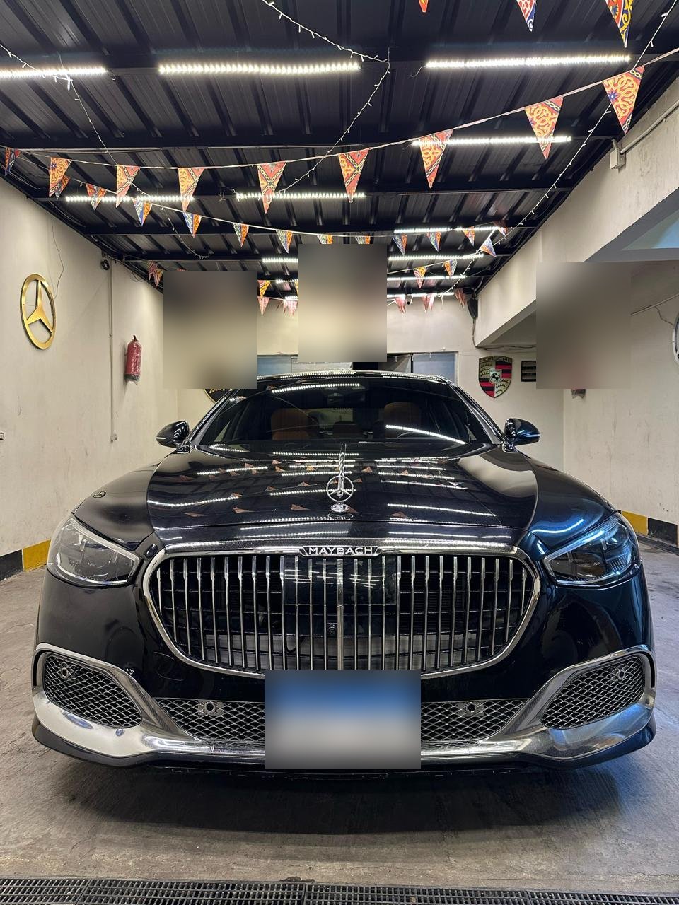 Trust Car Mercedes-Maybach S680